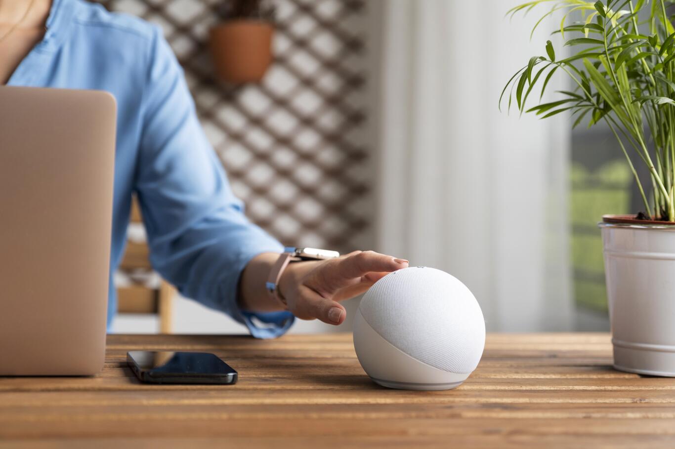 NBN Plans in a Modern Home Office